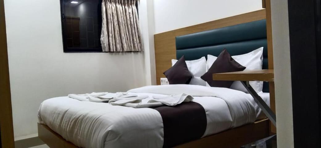 Hotel Sai Grand Residency มุมไบ ภายนอก รูปภาพ
